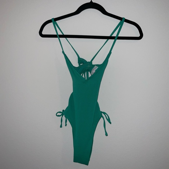 Stoney Clover Lane x Target Women's V-Neck Textured One Piece Swimsuit - Picture 3 of 9